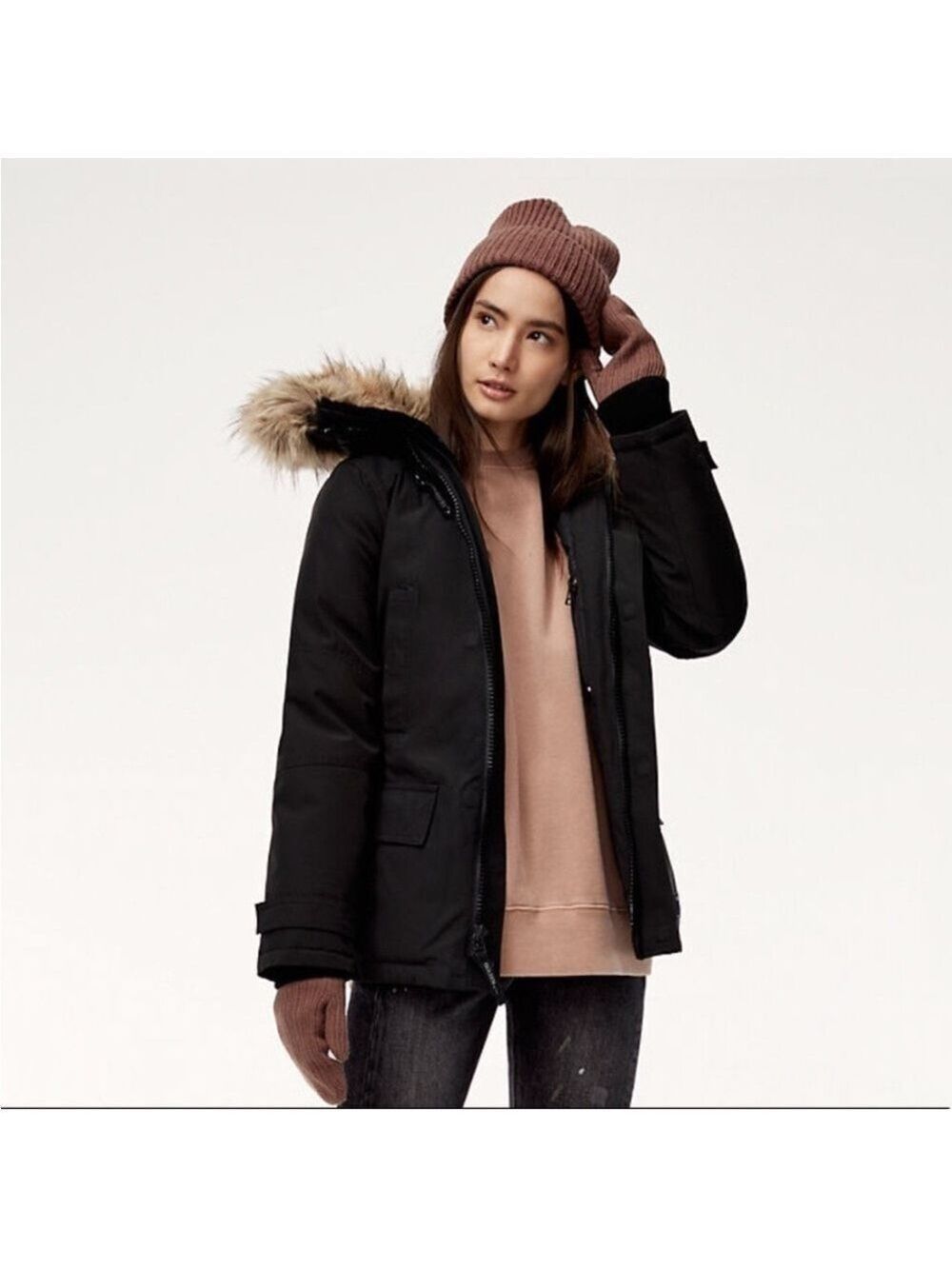 Aritzia TNA Larsen Goose Down Parka Black, size XL